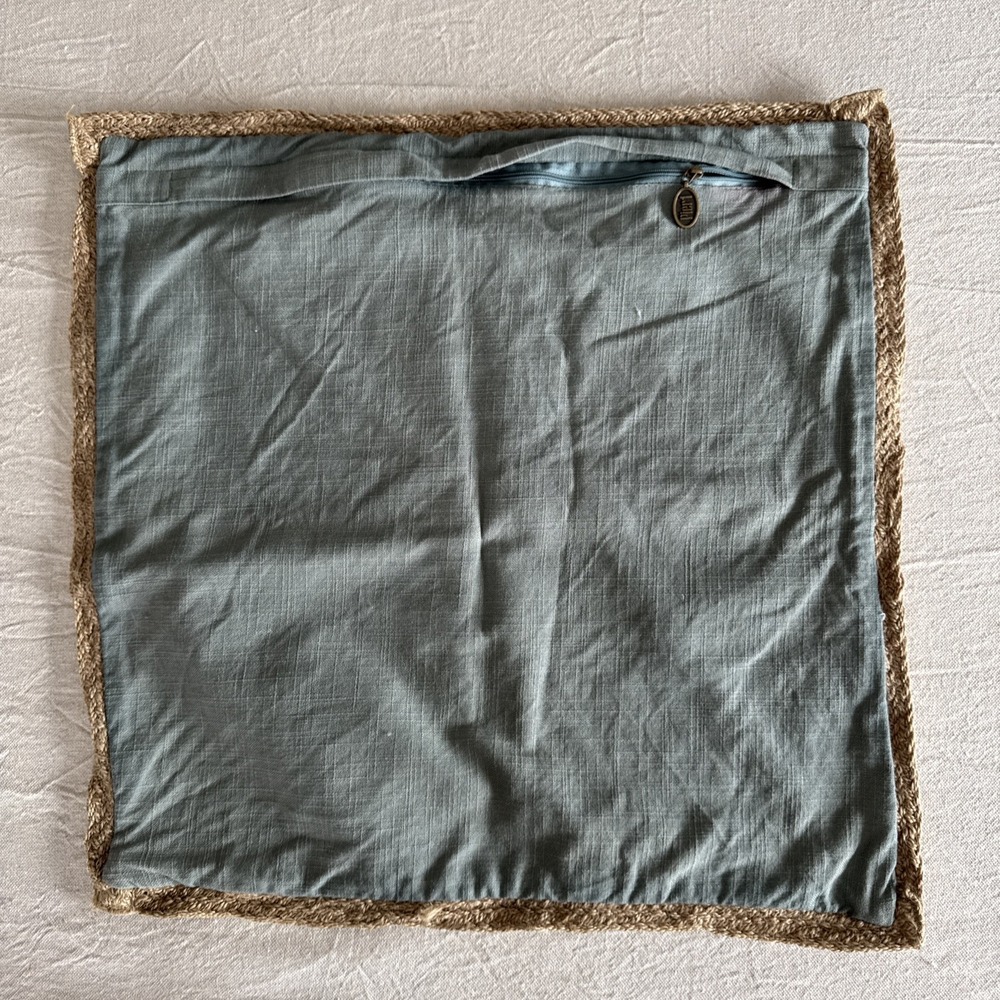 Pier 1 Sage Green Pillow Cover 18x18 Jute Trim Farmhouse Coastal - Picture 3 of 6